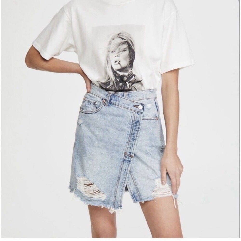 Free People We The Free Denim skirt 27" waist Cut Off Button Fly Distressed Mini
